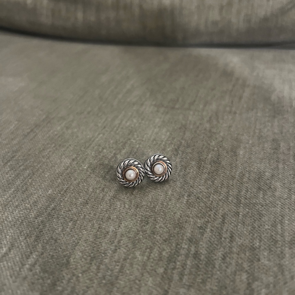 David Yurman Silver and Pearl studs